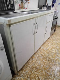 كاونترمع ملحق نظافة فول للبيع السعر 175 الاتصال على الارقام 0777832411...