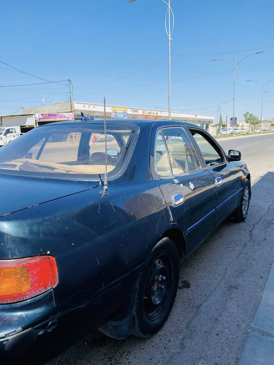 السلام عليكم.
للبيع كامري ٩٥. أمريكي كشنات كهرباء
فتحت سقف 
محرك ٢٢٠٠ 
السياره جاهزه صدر امامي خلفي ١٠٠/١٠٠ 
رقم بغداد تحويل ثاني يوم 
السياره مصبوغه بدون ضرر 
السعر ٣٨ وبيه مجال 
مكان السياره صلاح آلدين الضلوعيه 
***********
