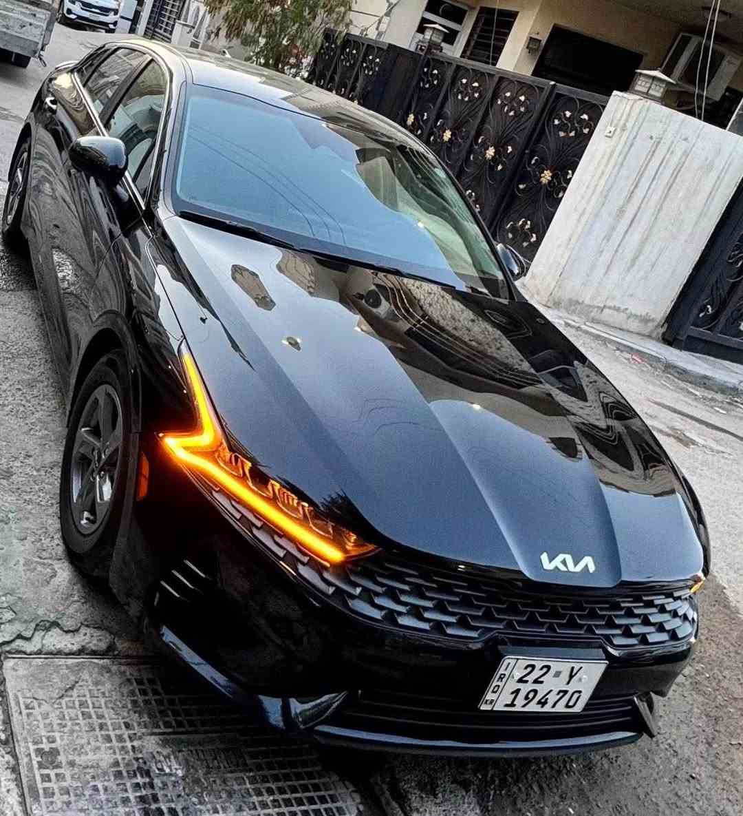 Kia K5 2023. 1.6 TURBO 

          حجم المكينه : 1.6 تيربو ،✈️✈️
الضرر : بيها صبغ صندوق وشبر بل جاملغ الخلفي 
الأيسر فقط بجم كبس  
بدون ايرباك كله سليم 
             مواصفاتها
1.شاشه
2.بصمه
3.ويل كب
4.كشنات مخمل 
5.تشغيل عن بعد
6.رادرات
7.بصمة ابواب
8.صندك  بصمه
9.اشاير بالمري
10. كشافات
11• 5وضعيات قياده
12.قياده ذاتية  
13.بكلايت + مسطره لد
14.هندبريك بصمه
15. اوتو هولد 
16. توقف ذاتي 

#السعر : 14900$$$

***********

تحياتي مكاني بغداد زيونه بغداد, العراق
