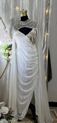 فستان عقد • ملبوس نص ساعه