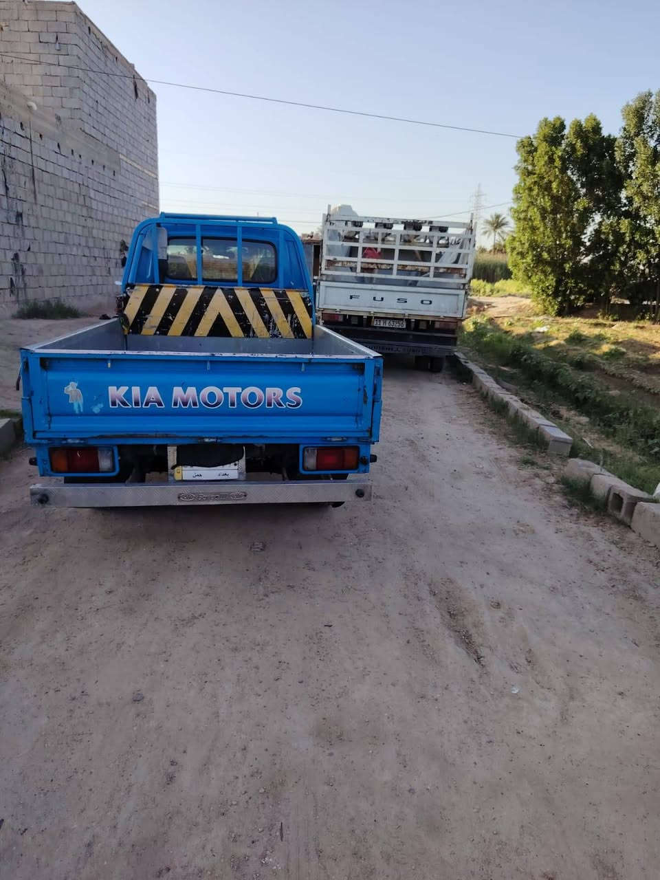 سياره للبيع موديل ٩٦ مشروع وطني بغداد تحويل ثاني يوم السعر 65وبيه مجال مكان بابل الرقم ***********هاذا
