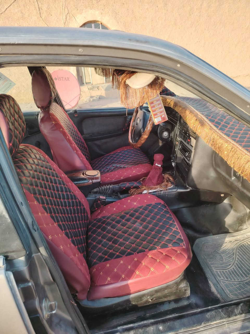 للبيع اوميكا حجم 20موديل 91 سنويه 28 رقم كركوك مكفوله كفاله تحويل شرط تايرات جديد بدون ضربه بدون معجون السعر 43للستفسار اكثر ***********
