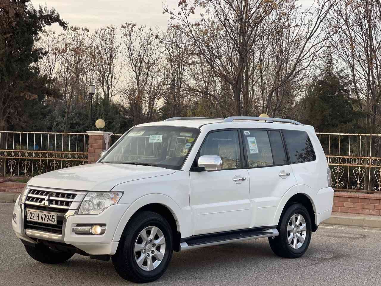 بسم الله الرحمن الرحيم
ارخص سعر ١٤٩ ورقة 💣💣🔥🔥

باجيرو ٢٠١٦ خليجي لون ثلجي نص مواصفات…. 

ماشية ١١٣ الف 
رقم و سنوي جديد تحويل مباشر 
محرك ٦ سلندر ٣٥٠٠ ممفتوح برغي 

ملاحظة// بيها ٣ مكان صغير صبغ بدون ارباك و بدون بارد بدون حالوب بدون تبديل… 

مواصفات// كويتيه 
فور ويل. مرايه كهربائي. ٧ راكب. تحديد سرعة. دبل گير. داخل ساج. بلاجكتور. زينون. تحكم ستيرن. .. 

محرك كير مكفول 
صدر حداديه تخم تايرات جديد 
سيارة جاهزة الحمدالله 

مكان سيارة اربيل// *********** واتس أب موجود ☎️☎️
