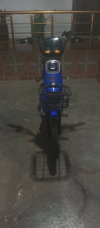باسكل شحن لـلـبـيـع اي عيب مابي فقط بطاريته ضعيف كهربائياته كله مابي ش...