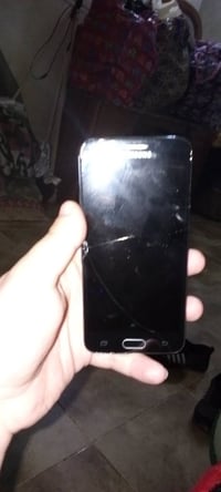 يحتاج شاشة • للبيع • قابل تفاوض