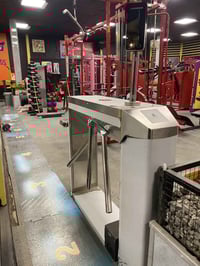 بوابة دخـوول اصلية  كاملة  التفاصيل ايباد اندر ويد  برنامج عربي تعريفي...