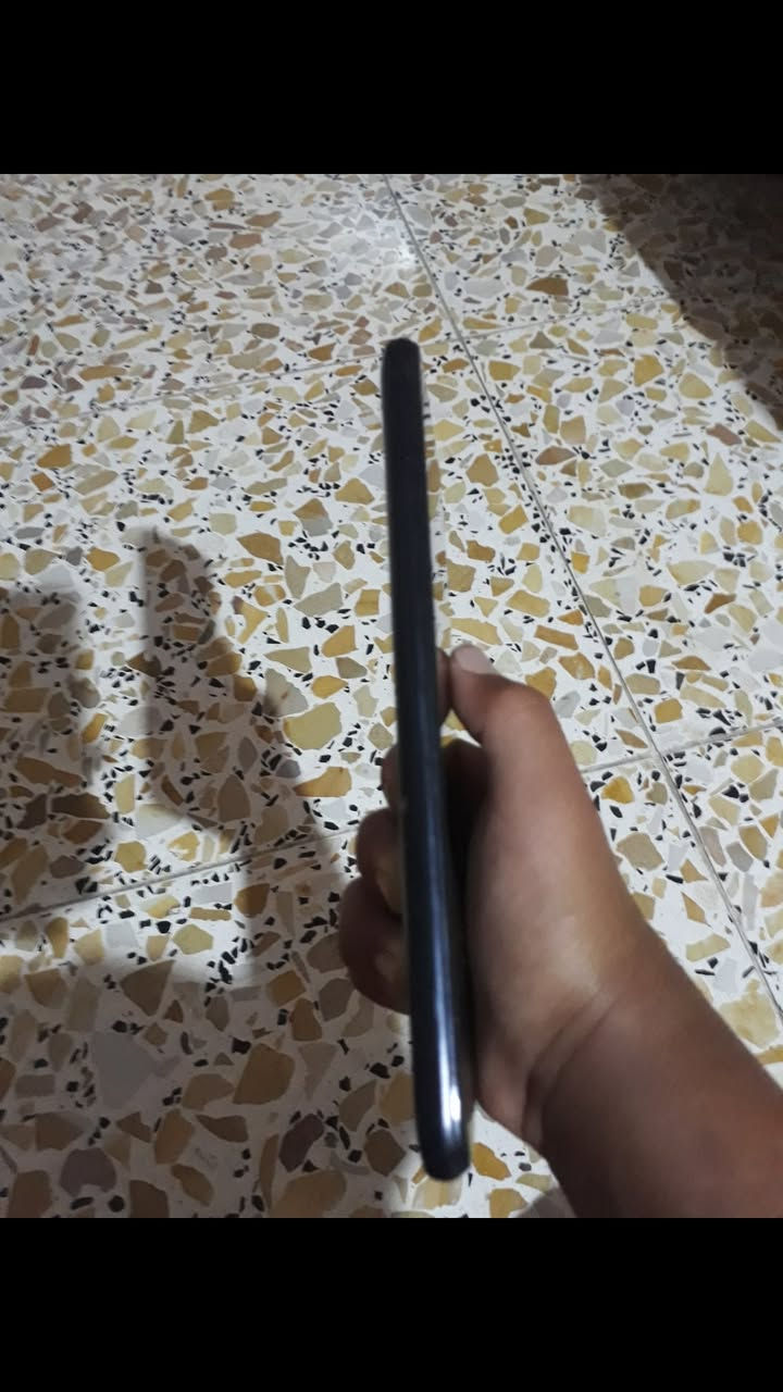 سلام عليكم موبيل للبيع a02s اي صفر ٢
سعرة ٨٥ وبي مجال 
ذاكرتة ٦٤ جهاز نضيف الكرتون مالت موجود 
شويه بي نفخة بل بطارية ماتئثر ابد 
مكاني بغداد جسر ديالى الكرغوليه


**إذا كنت صاحب هذا الإعلان وتريد حذفه لأي سبب، رجاءا أرسل رسالة إلى الدعم الفني**