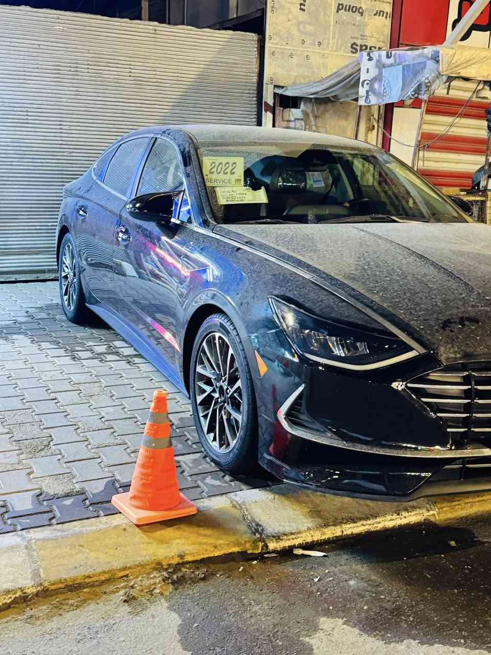 السلام عليكم 
سوناتا 2021 بيها حادث امريكا موضح بلصوره 
وبلعراق بيها شخط من جوه بلبيبان ومصبوغ الشخط من الجوه يعني مو البيبان كلهن ودوار الجاملغات بس الادوار 
حادث امريكا بس جاملغ وجنطه كلير 
نص فول السياره 
جاهزه من كلشي 
سياره جديده ماشيه 30ml
موجوده بلنجف رقم اربيل 
بيع او مراوس 
سعرها 150 وبيها مجال 
رقم التلفون ***********
