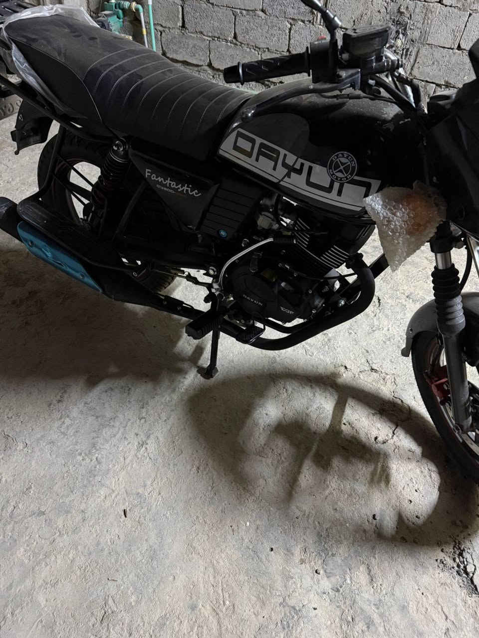 دايوان كلاسك 2025 مرقم سنويه بسم شركه ستخدام 11 يوم مبدل دهن مره واحده دراجه زيرو مماشيه هواي سعر 2.350 بغداد حي جهاد


**إذا كنت صاحب هذا الإعلان وتريد حذفه لأي سبب، رجاءا أرسل رسالة إلى الدعم الفني**