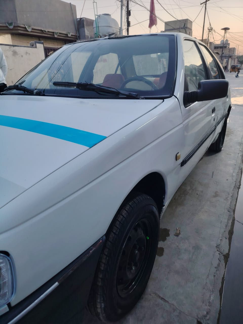 سلام عليكم بيجو روئ 2010 سيارة 🚗 مكفولة بس جملغ مامي بدل كير مكينة تبريد تفة صدر مامي خلفي جديد  سيارة رقم بغداد خصوصي سيارة جديدمعانة كلمة عوان بغداد مدينة الصدر ورة كراج داخل اخير سعر38 بيهة مجال الطيبين شرط تحويل كبل عقد مروري موشراي الاتخابر***********
