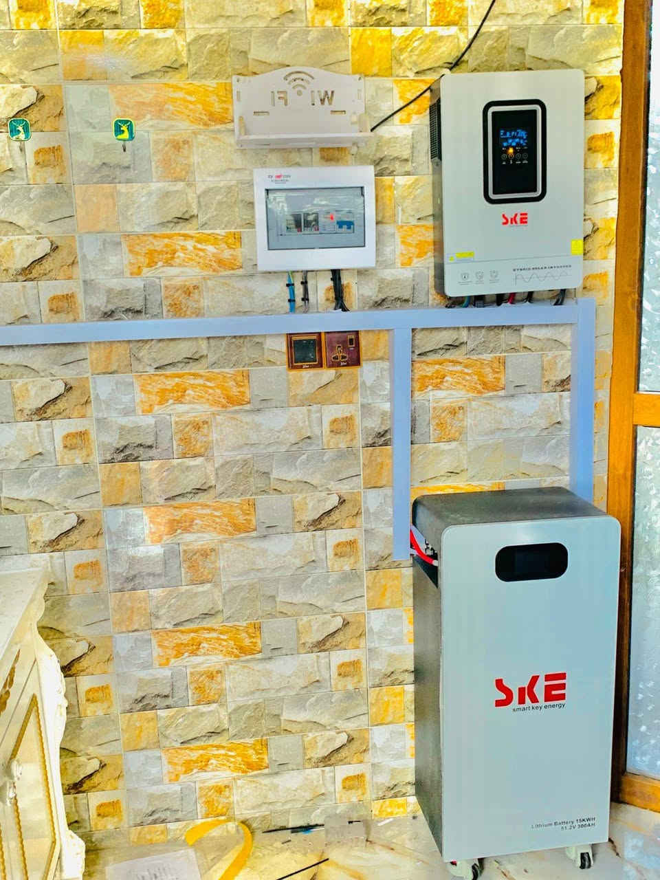 بفضل الله وبحمده قامت كوادر شركتنا (شركة المهندس للطاقة الشمسية) بنصب منظومة طاقة شمسية منزلية لأحد زبائن شركتنا
العرض الاقوى تحطيم الاسعار 🔥 🔥 🔥 🔥 🔥 🔥
العرض الاول 🔥 🔥 🔥
السعر : 4،400،000 نقدا
السعر : 5،400,000 قسط 
القسط الشهر 300 الف فقط
القدرة : 20 نهاري و 15 ليلي 
الألواح: 620 واط ضمان 15 سنة  عدد 8
البطارية: ليثيوم حجم 15 كيلو واط ضمان 5 سنة
الانڤيرتر :  حجم 6 كيلو مع واي فاي مدمج ضمان 2 سنة 
العرض الثاني 🔥 🔥 🔥
السعر :  3,750,000 نقدا
السعر :4,750,000 قسط
القسط الشهري 263 الف فقط
القدرة : 10 نهاري و 10 ليلي 
الألواح: 610 واط ضمان 15 سنة  عدد 5
البطارية: ليثيوم حجم 10 كيلو ضمان خمس سنوات
الانڤيرتر :  حجم 6 كيلو مع واي فاي مدمج ظمان 2 سنة
العرض الثالث 🔥 🔥 🔥
السعر : 3.000،000 نقدا
السعر : 4,000,000 قسط 
القسط الشهري 222 الف فقط
القدرة : 10 نهاري و 7 ليلي 
الألواح: 620 واط ضمان 15  سنة عدد5
البطارية: ليثيوم حجم 7 كيلو ضمان خمس سنوات
الانڤيرتر : حجم  4 كيلو ضمان 2 سنة 
العرض الرابع 🔥 🔥 🔥
السعر : 2،250،000 نقدا
السعر : 3,250,000 قسط
القسط الشهري 180 الف فقط
القدرة : 8 نهاري و 5 ليلي 
الألواح: 620 واط ضمان 15 سنة  عدد 4
البطارية: ليثيوم حجم 5 كيلو ضمان خمس سنوات
…………………………………………
المنظومات الحامضية  
العرض الاول  🔥🔥🔥
السعر: 2.400.000 نقدا 
السعر: 3.150.000 قسط 
القسط الشهري 210 الف فقط 
القدرة: 9نهاري و6 ليلي 
الالواح : 620 واط ضمان 15 سنة عدد 4 
البطارية: اوكايا 200امبير c10 عدد 2 ضمان 1 سنة 
الانڤيرتر : حجم 4.2KW ضمان 1 سنة 
العرض الثاني 🔥🔥🔥
السعر: 1.550.000 نقد 
السعر: 2.250.000 قسط 
القسط الشهري 150 الف فقط 
القدرة: 7 نهاري و 3 ليلي 
الالواح: 620 واط ضمان 15 سنة عدد 3 
البطارية : اوكايا 200 امبير c10 عدد 2 ضمان 1 سنة 
الانڤيرتر : 4.2KW ضمان 1 سنة 
 #شركة #المهندس #للطاقة #الشمسية 
كركوك - الحويجة - شارع المشاتل قرب جامع كامل الحاج صكر مجاور شركتي الدليان والصبحي للحجم والعمرة 

***********
للحجز و الاستفسار
مدير شركة المهندس للطاقة الشمسية  
ربيع سامي الجبوري 
⁨ ***********
مهندس سعد 
***********
انور الفرحان 
مدير المبيعات 
***********
مهندس الصيانة 
عزيز الفرحان 
***********
 عمر الفرحان 
***********
