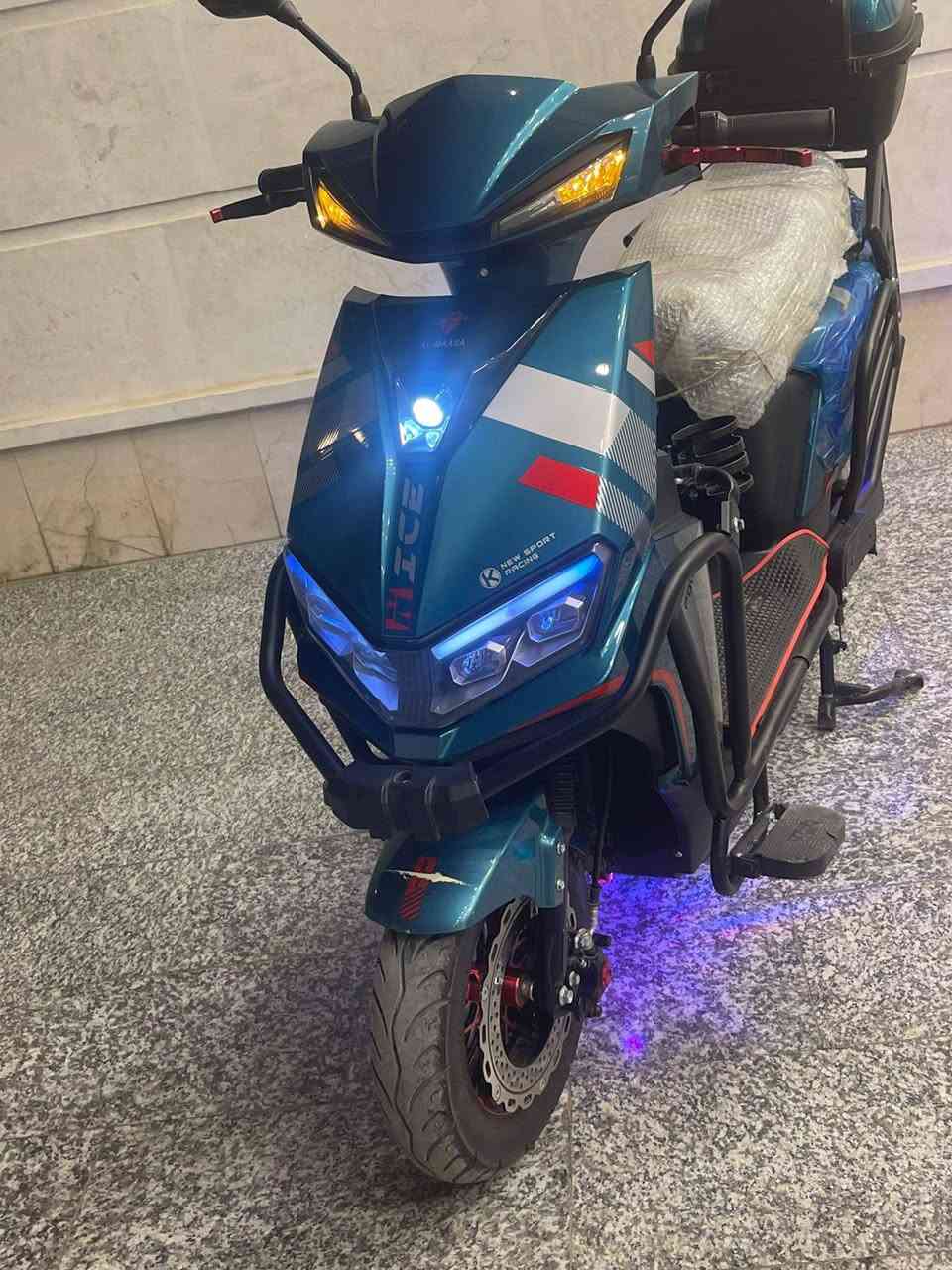 البيع موطور سكنس شبح شركة الماس فول مواصفات نظافه وفول موديل 25 بعده جديد معنى كلمة كله شغال وين مايعجبك فحص مستخدم شهرين فقط 6بطاريات شرط فحص  فول كله شغال سعر600 بي مجال الطيبين بل على ياخذه مكان الرمادي التاميم الاتصال على رقم الهاتف ***********
