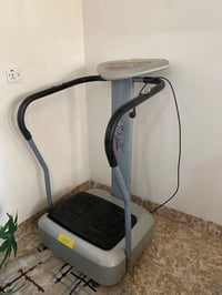 جهاز هزاز • للبيع • تواصل خاص