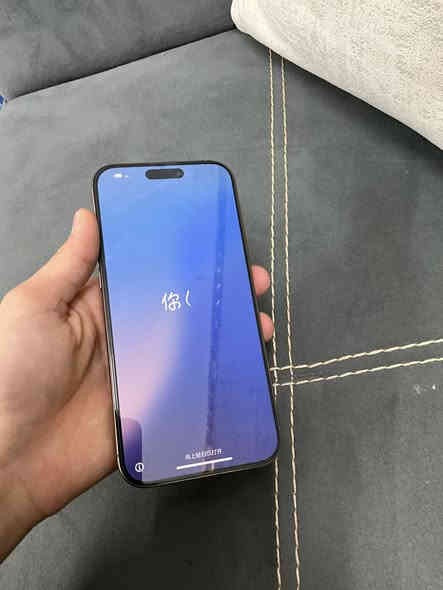 السلام عليكم للبيع 
ايفون 16 برو ماكس 
نضافة الجهاز 100%
نسبة البطارية 97%
ذاكرة 256GB
جهاز كامل ملحقات 
السعر 1450 
للاستفسار 
***********
