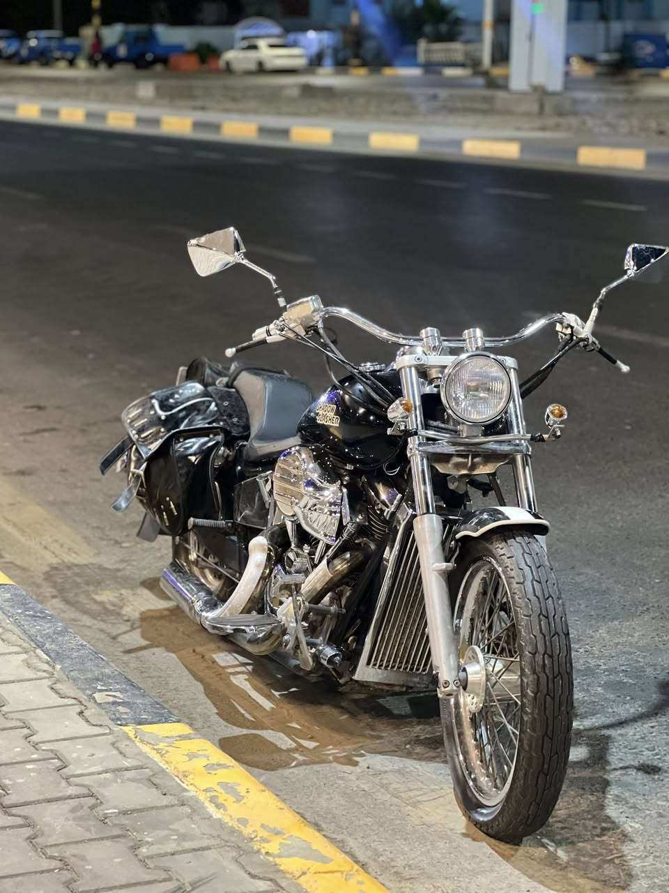 سلام عليكم 
شادو سلشر 400cc دراجة مكفولة كفالة عامة ما مرقم  بس مكاتبة 
دراجة كلش مرتبة ونضيفه ميسان (العمارة) السعر المطلوب 17$بيها مجال قليل )(***********)
