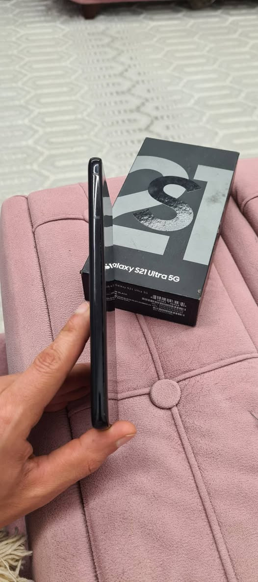 كلكسي s21 الترا فايف جي 
ذاكرة ١٢٨ 
رام ١٢ + ٨ 
نظافة كلش عالية 
الجهاز اصلي مو بالة كارتون مطابق الايمي مالته 
الضبط عربي انكليزي الجهاز كله عربي 
الجهاز فقط الشاشة شوي مرتفعة من طرف واحد بدون تأثير على الجهاز اللاصق مال الشاشة 
ما مفتوح بلادي و لا مبدل كله اصلي 
اكرر الجهاز ما بي شي 
الجهاز غني عن التعريف معروف جداً بمواصفاته و قوته و أدائه 
الجهاز ملحقاته كارتون اصلي مطابق فقط
الجهاز للبيع او المراوس 
السعر٣٤٠   الف 
البصرة السراجي البصرة, العراق


**إذا كنت صاحب هذا الإعلان وتريد حذفه لأي سبب، رجاءا أرسل رسالة إلى الدعم الفني**