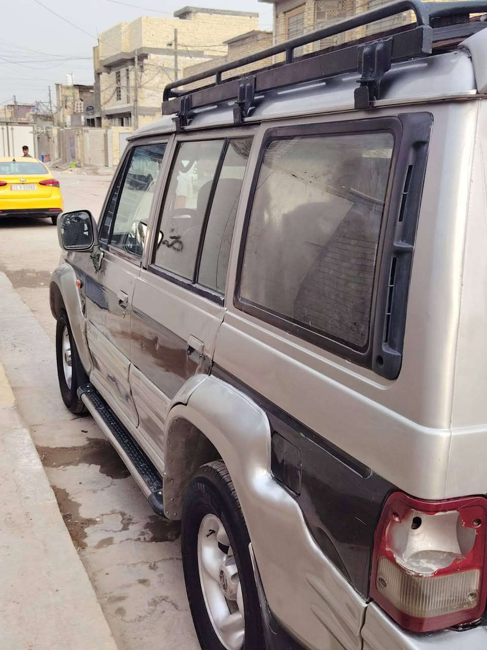 سلام عليكم
سياره كالوبر مديل 1996
مصبوغة حزام جماليه مكينه ففتي 
المكان مدينه الصدر حي طارق
السعر 50رقم صاحب السياره ***********
ملاحضه مكلف بلنشر
