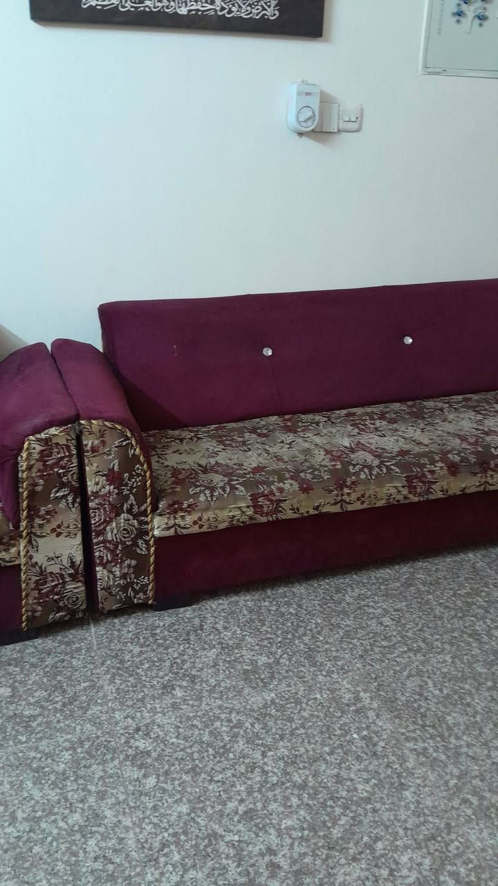 السلام عليكم
عندي تخم ٦ مقاعد للبيع حي العامل


**إذا كنت صاحب هذا الإعلان وتريد حذفه لأي سبب، رجاءا أرسل رسالة إلى الدعم الفني**