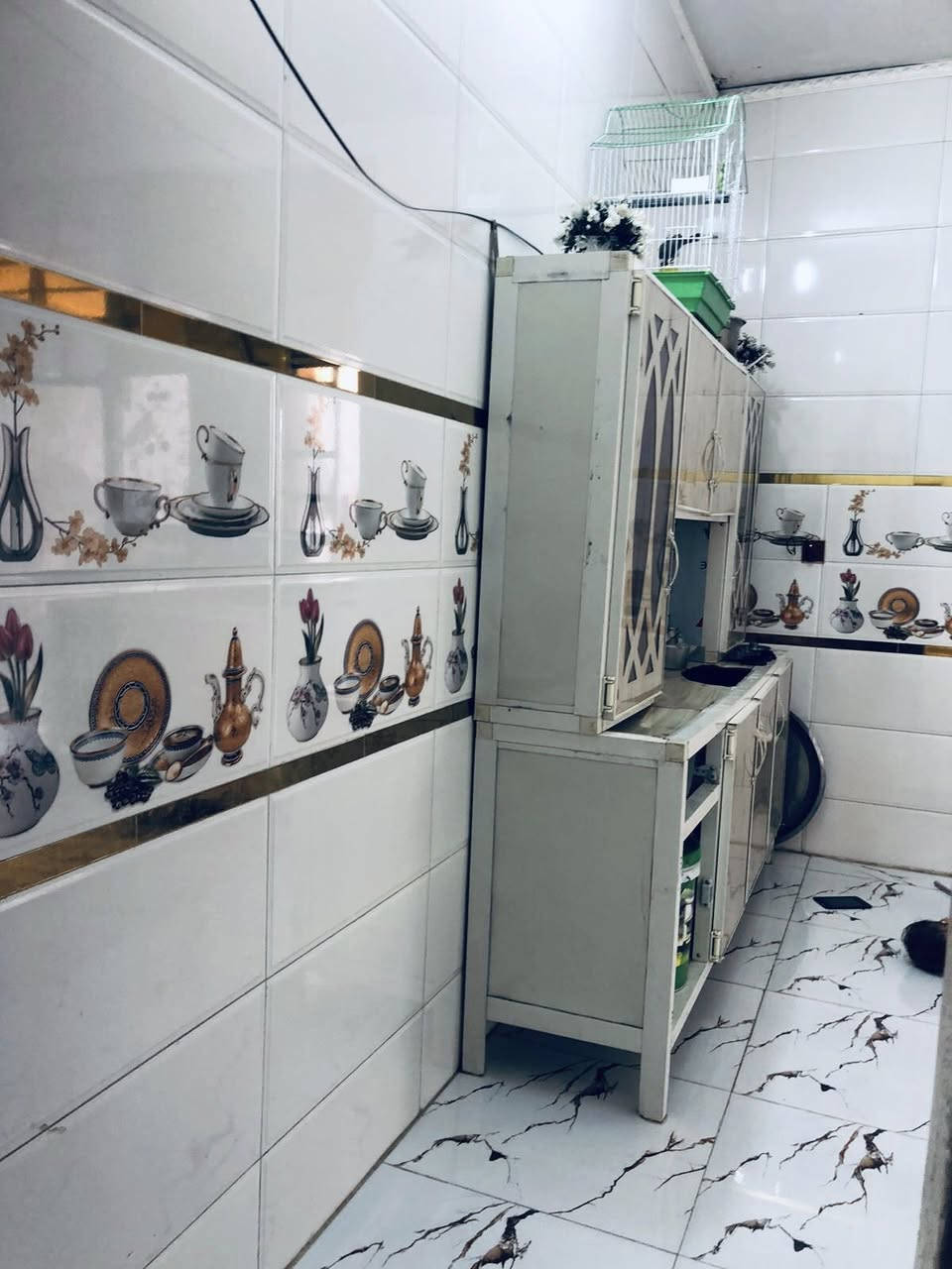 بيت للبيع زراعي مساحه 300يحتوي عل غرفتين نوم صاله صغيره مطبخ أستقبال صحيات خارجيه داخليه جاهز سيرايمك رظيه جدران  العنوان سايد الواحد  تقاطع النهروان منطقه الخنساء 
غير متواجد عل فيس 

لاتصال ***********
واتساب ***********
