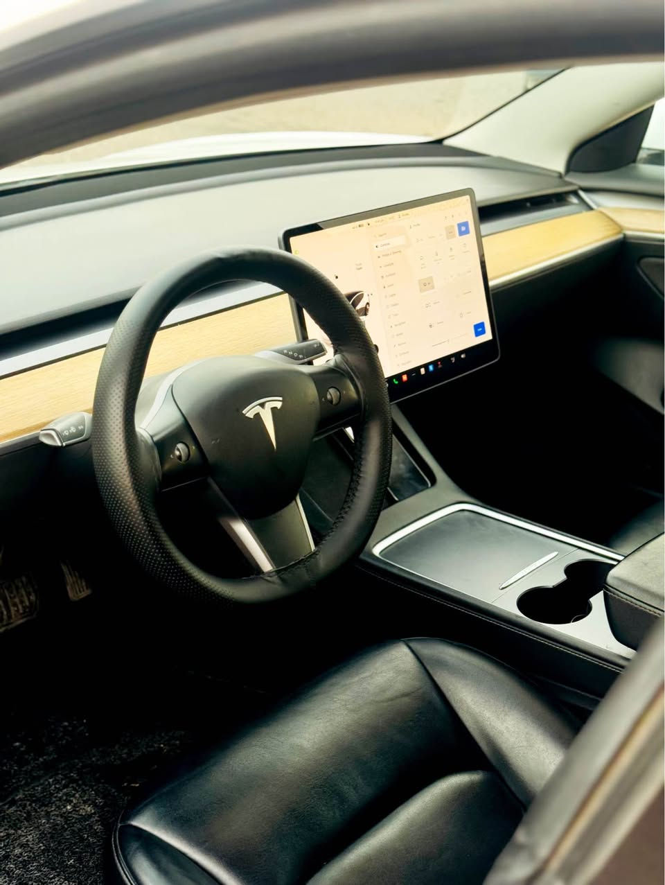 Tesla model 3 2022 بلاش 
کوردی عربى 
تيسلا موديل 3 
سينگل ماتور 
بدون قطرة دواخل 
ايرباك بس برده 
محركات كهربائية كله شرط 
ماشية 60 مايل 
ايرباك بس بردة 
بيه 5 قطع صبغ 
مكان اربيل 
سعر بلاش 139 ورقة 
واتساب ***********
______________________________
تێسلا سینگل ماتۆر 
قەترە ژۆرێ نیە 
ئیرباک بەس توکمە 
کارەبایەت هەموو بە شەرت 
تەنها 60 مايل رۆیشتووە 
پێنج پارچە سبوخە 
لە هەولێر 
سعر بەلاش 139 
واتساب *********** أربيل, العراق
