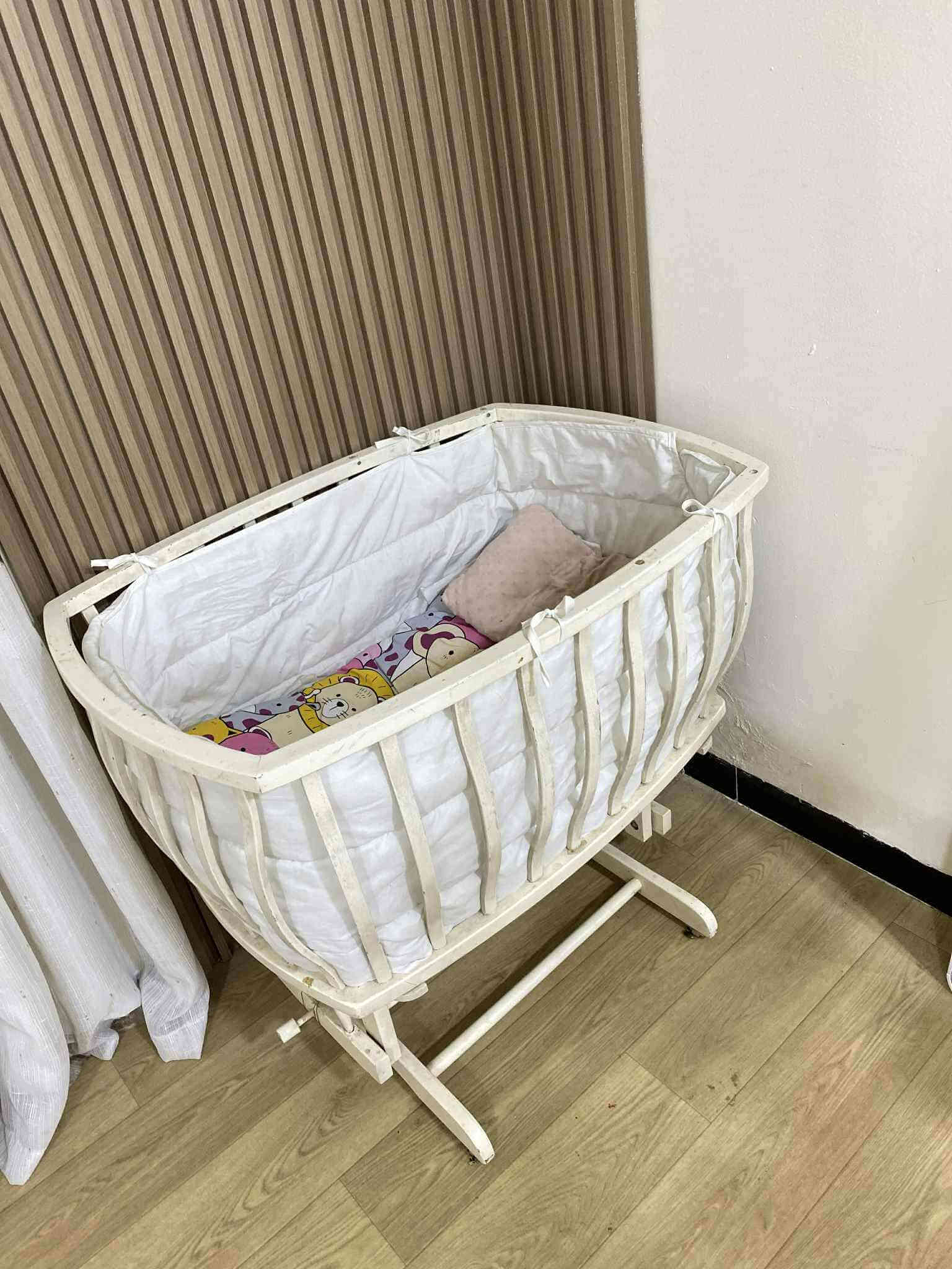 سلام عليكم غراض للبيع مكان دوره ابو دشير اكو توصيل بكروه شراي يتفضل خاص او وتساب ***********
