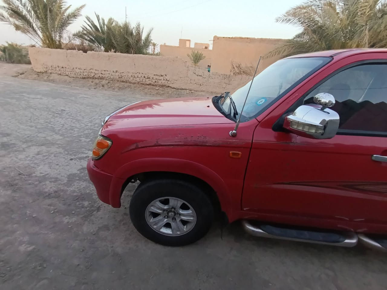 السلام عليكم سيارة للبيع   سكاي سيارة كاملة  وجاهزة من محرك وشاصي وكهربايات تخم تواير وسنوية 31موديل 11تبريد خير من الله االحاب  شراي يتصل ***********اللسعر 62وبيهة مجال

