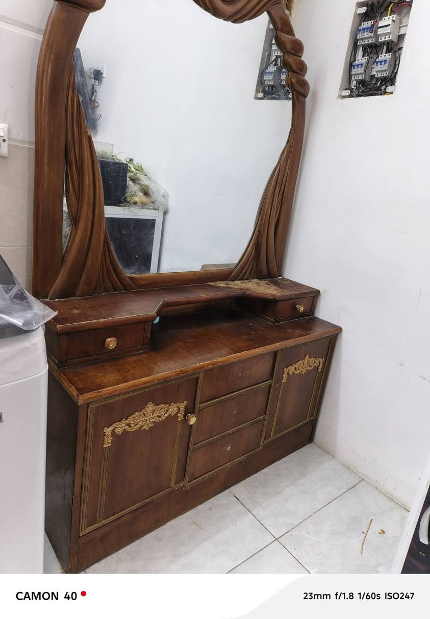 كنتور وزاويه وميز تواليت نقص فقط جربايه سعرها٥٠٠ بغداد


**إذا كنت صاحب هذا الإعلان وتريد حذفه لأي سبب، رجاءا أرسل رسالة إلى الدعم الفني**