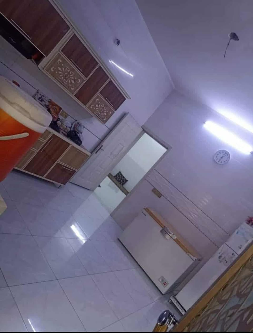 دار زراعي مضمون للبيع 

حي الواسطي قرب دائرة المعوقين اول فرع من جهه الدائرة
شارع تبليط كامل خدمات
المساحه 180 متر 
الدار يتكون من
طابق ونص 
استقبال
مطبخ
هول
صحيات داخل وخارج
غرفتين نوم
منور على غرفتين
الطابق الثاني يتكون
غرفه نوم
ومطبخ.
بلكونه جبيرة
وحمام
.
الدار كامل سيراميك بناء حديث ٢٠٢٣

السعر؛؛؛ يرجى اتصال ع ارقام التالي او مراسله الصفحه 
***********
***********
،،،،،،،،،،،،،،،،،،،،،،،،،،،،،،،،،،،،،،،،،،،،،،،،،،،،،،،،

{{{{{{{{#نستقبل_جميع_عروضاتكم
_السكنيه_التجاريه_بكافة_مناطق_كركوك}}}}}}}}}
____________________

للمزيد من المعلومات مراجعة مكتب التاج الذهبي للعقار 

حي الواسطي مجاور بانزين خانه الاصدقاء مقابل دائرة الكمرك
