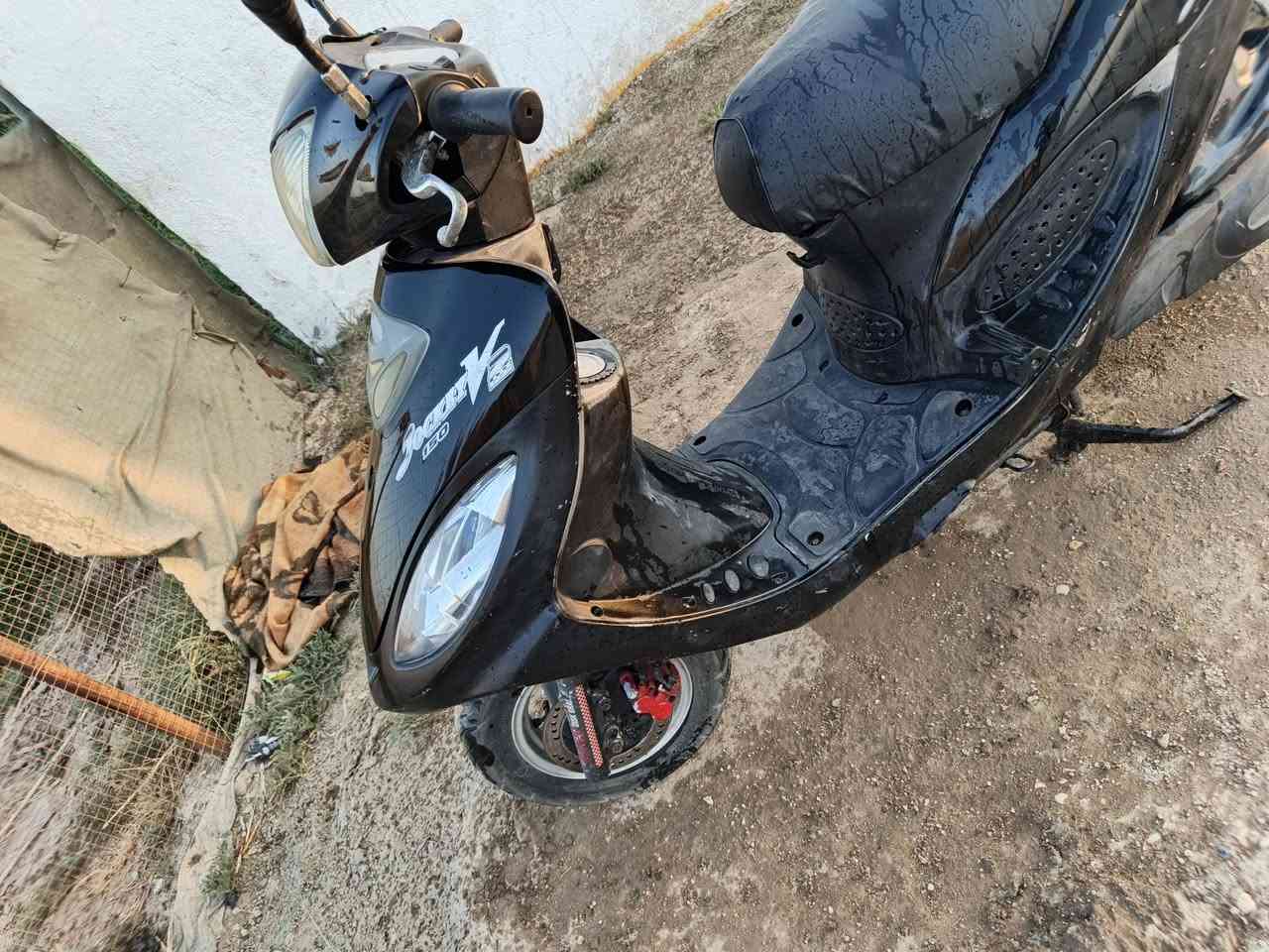 سلام عليكم دراجه كامكو في تو 150البيع مستعجل عل بيع سعر خاص مكان غراف صالي شهرين طالعه من معرض


**إذا كنت صاحب هذا الإعلان وتريد حذفه لأي سبب، رجاءا أرسل رسالة إلى الدعم الفني**