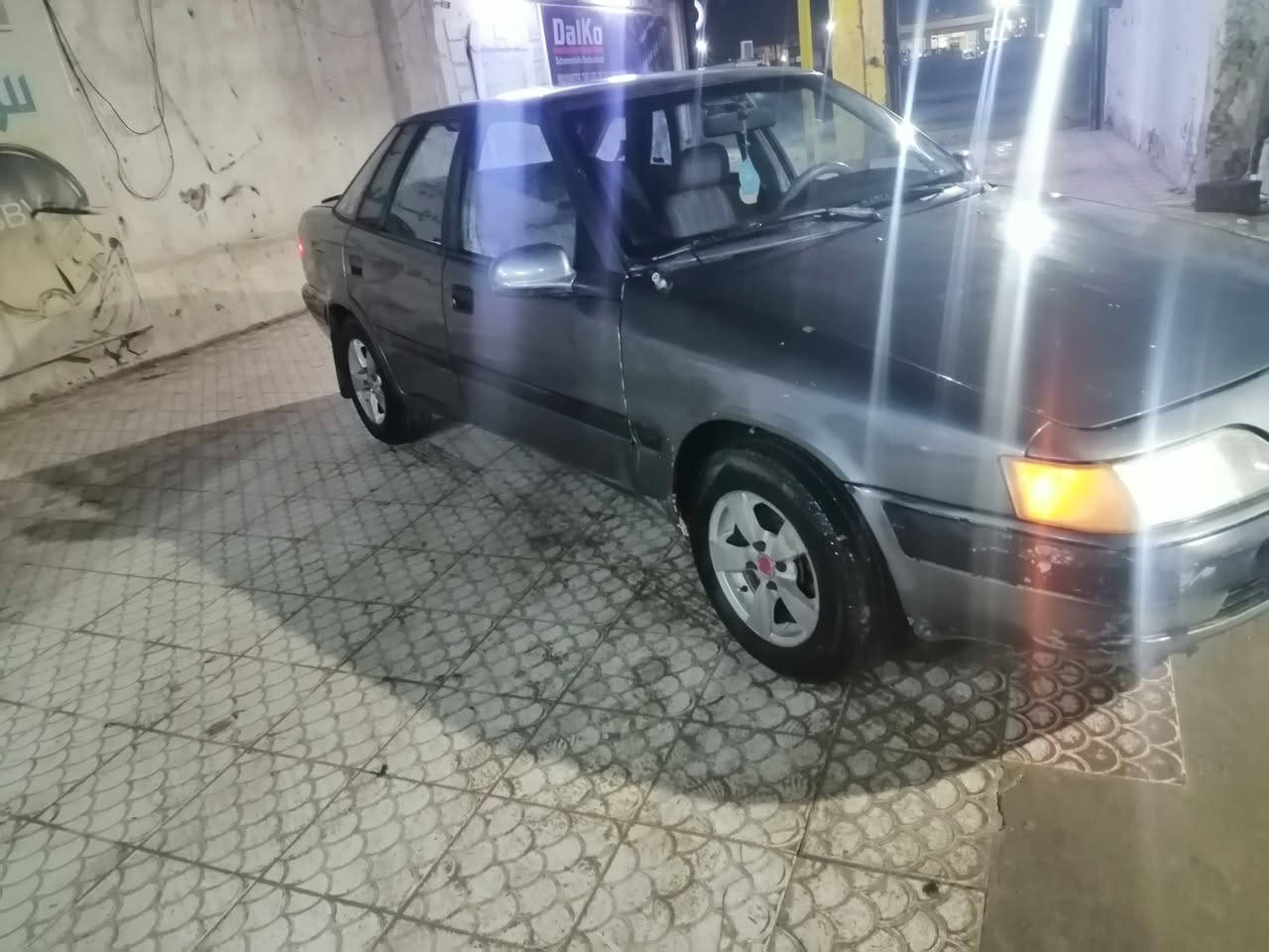 السلام عليكم  دايو اسبرو موديل 1993 سياره مكفولة من الضربة والكص مكينه كير مكفولات كهربائيات كلة شغالة تبريد شغله تخم بوربرنات امامي تخم تاير جواه زوج ليتات سياره ما تخسره علية الف وبلعافية ع الياخذه  *********** السعره 33وبية مجال وذا اكو سياره امراوس هم نتافهم عليه  مكاني ديوانية الحمزه الشرقي
