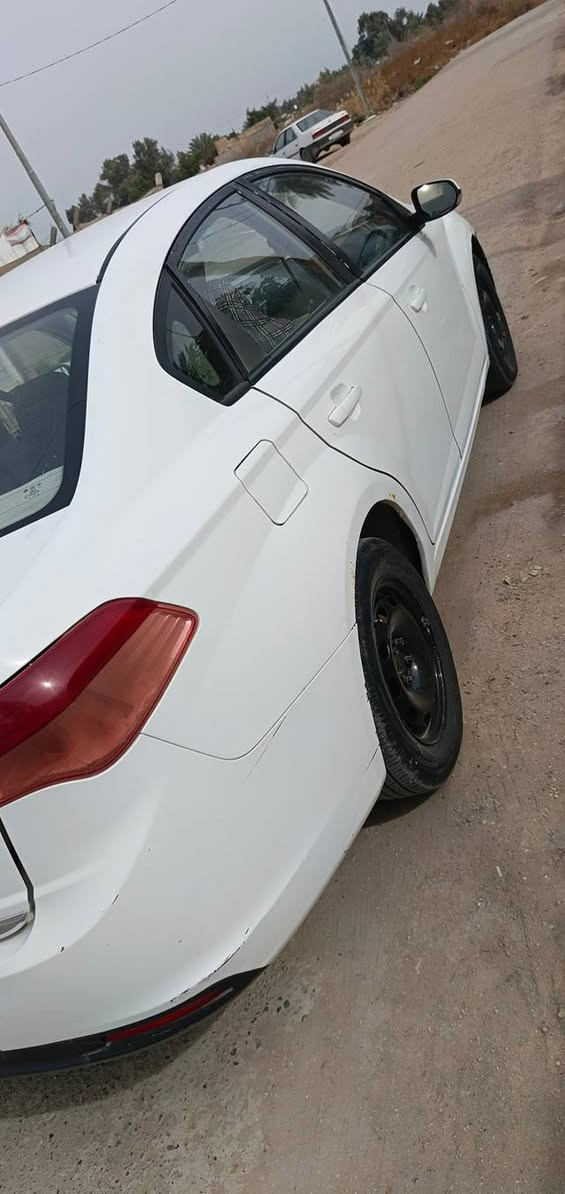 سلام عليكم للبيع سياره بنرس صيني مكفوله سياره كلشي مابيه سونار موديل 2014 تبريد ثلج كلشي مابيه جديده وحلوه سياره كاعده حداديه مكفوله سعره 60 وبيه مجال كلش بسيط رقمه بابل انكليزي تحويل مباشر


**إذا كنت صاحب هذا الإعلان وتريد حذفه لأي سبب، رجاءا أرسل رسالة إلى الدعم الفني**