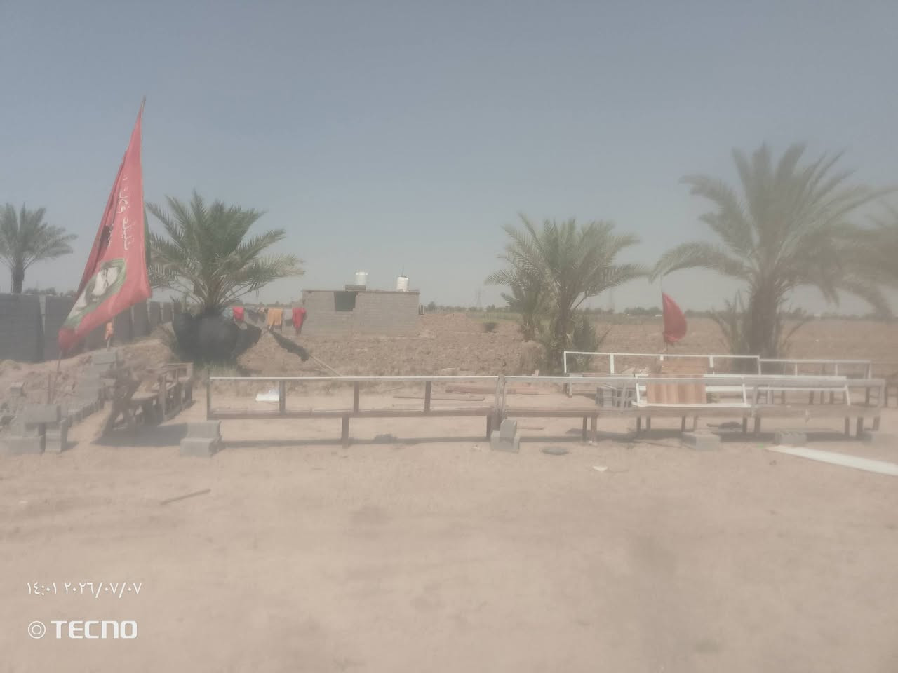 السلام عليكم دونمين للبيع تحتوي عله تلث دور عنوان جسر الفرنسي قريت العوادل قرب المدارس ***********
