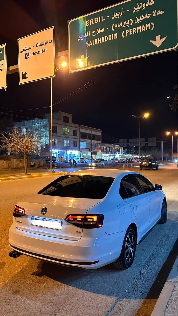 ‏‎sجیتا ۲٠١٧ مواسفات 
مەکینە ۱٤ تۆربو سەیارەکە بە کلین داخیل بوە لیرە ۱ پارجەو نیوی سبوخ کەتی بەبی زەربەی 
  ناوەوە، ۳_٤ جی تحدیلی پئوەیە 
 تەزرەی هەیە  ئیرباگەکانی هیج نەتەقیون  پیشی کەپسە رادیتەر بیلاد حەماوە بەشەرت مەکینە نەکراوەتەوە سەنەوی ژینگە نویەهەتا ۲٠۲۹ ،  بەناو خۆمە ٤٥٠$ خرامەی لەسەرە دوای محامەلە دەی گەرینمەوە سەیارەی مالە زۆر زۆر خاوین مایتەوە  شاشە کامیرە تەحەکومی سەر سوکانی هەیە تحدید سورحەی هەیە ریکو پیکە شانسي و بەدەنە و بەردی گزۆزو گیرو مەکینە بەشەرتە 
بەنسبەت سحر داوای ١١٨$وەرەقە دەکەم تەلەفون بکەن لە خزمەتم 

(سەودا ناکەم تەنها بە پارە دەفرۆشم )
***********📞
Whats app 
Vaibar☎️ شقلاوة, أربيل
