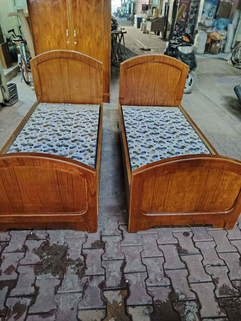 جربايه ام نفر واحد عدد 2 تزكام نجارة السعر 300 الوحده 150


**إذا كنت صاحب هذا الإعلان وتريد حذفه لأي سبب، رجاءا أرسل رسالة إلى الدعم الفني**