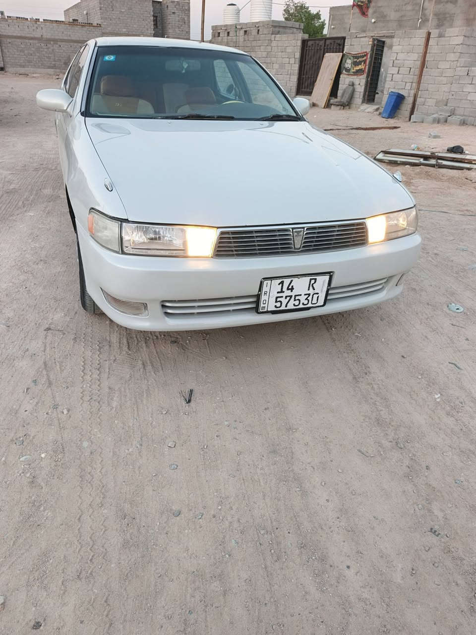 كرسته لبيع موديل ٩٥ مكفولة من لكص ونقل طخم تاير تبريد سياره جاهزه عنوان زبير *********** و*********** علمن بدله فخذه سعر ٤٥
