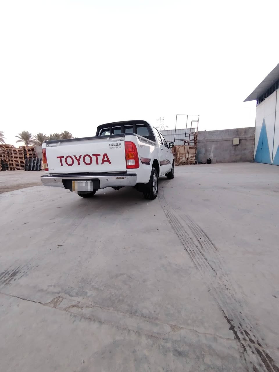 ✅سلام عليكم 
✅سياره للبيع 
✅تيوتا هايلكس
✅مديل 9
✅ سياره كفالة عامه 
✅ من صبغ من ضربه من كص من نقل جثه 
✅ رقم سياره مثنى دولي 
✅ بسمي 
✅ سنويه جديده (30)
✅ مكينه كير جديد
✅ مكينه شرط برغي مامفتوح  بيه 
✅ سياره جديده شرط احلا من صور 
✅ السعر خاص  
✅ مكان السياره الديوانية قضاء غماس 
✅ رقم الهاتف //***********// رقم بي واتساب
