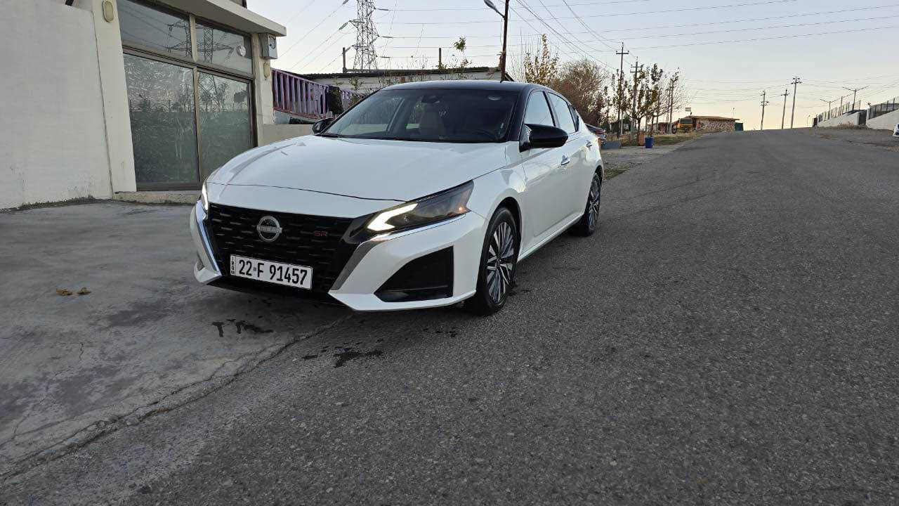 نیسان ئالتیما ٢٠٢٤ sv 
30هەزار کم  
گئر مەکینە تەحویل خرامە بەشەرت 
سحر خوار بازار
رەقەم شانسیم دا نایە  
شوئن رواندز 
رەقەم تەلە فۆن *********** سوران, أربيل
