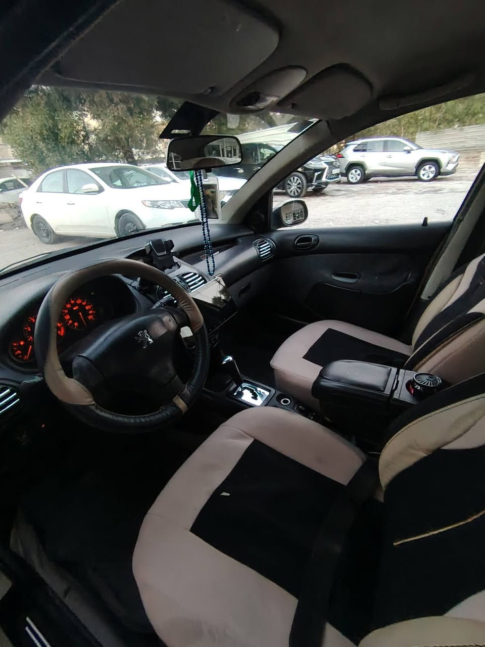 للبيع فقط بدون مراوس
بيجو 206
رقم بغداد جديد
جاهزه مناقصها شي
كير مكينه حداديه كفاله
مكان السياره بغداد السيديه
السعر 43 وبيه مجال قليل
***********
