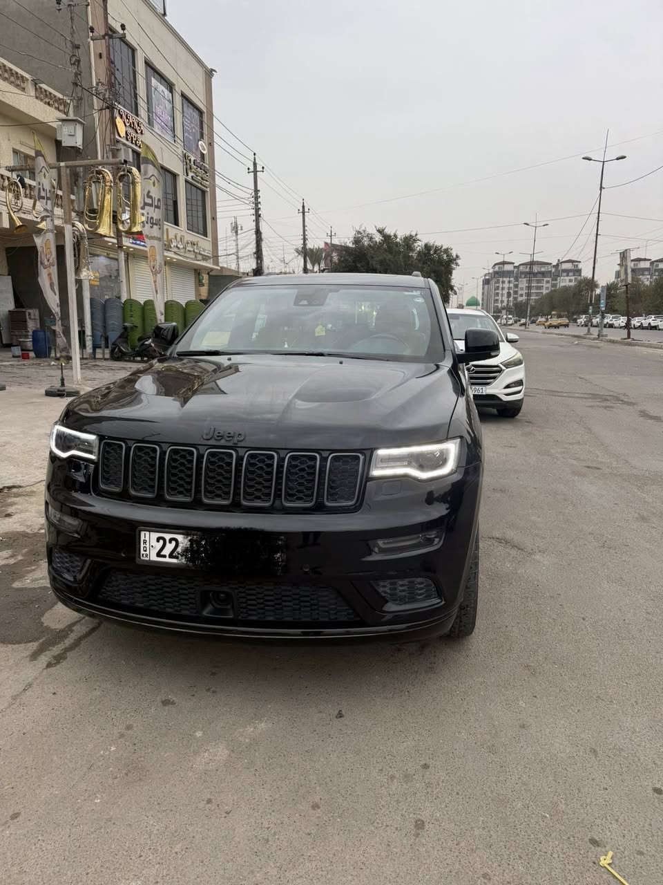 السلام عليكم جيب اس 2022 فول مواصفات وكاله هارلم خليجي رقم اربيل 25 الف ميل السياره وكاله بيه ملاحضه بسيطه فقط السعر 390 وبيها مجال بسيط ***********
