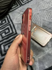 ايفون 12 عادي للبيع جهاز غني عن التعريف نضيف كله بلادي🔥 ……………………………………...