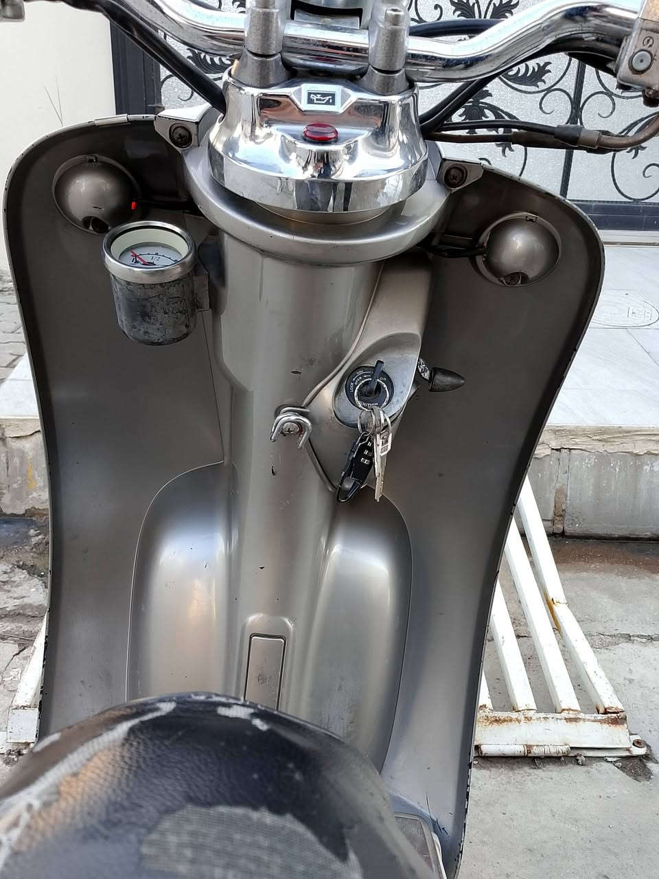 سلام عليكم دراجه للبيع عبدحليم جديد فول مواصفات تاير 2 جديد كفر بلادي محرك ممفتوح فحل سعره 500 عنوان كركوك حي عدن رقم الهاتف ***********
