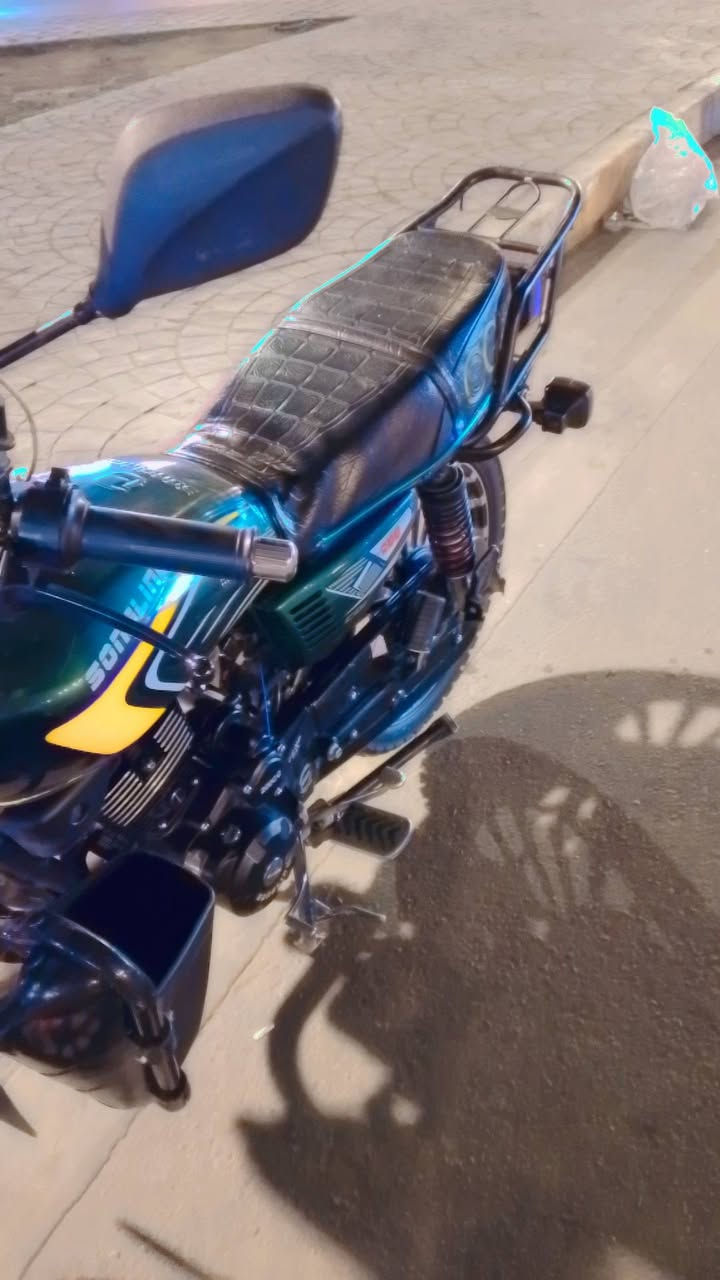 سلام عليكم دراجة سونك مديل 26 كفالة عامة نضافة 100بل 100بصمة تشغيل عن بعدسعر 800او بيه مجال حك جية  مكان مدينة الصدر تواصل مازنجر أو ***********
