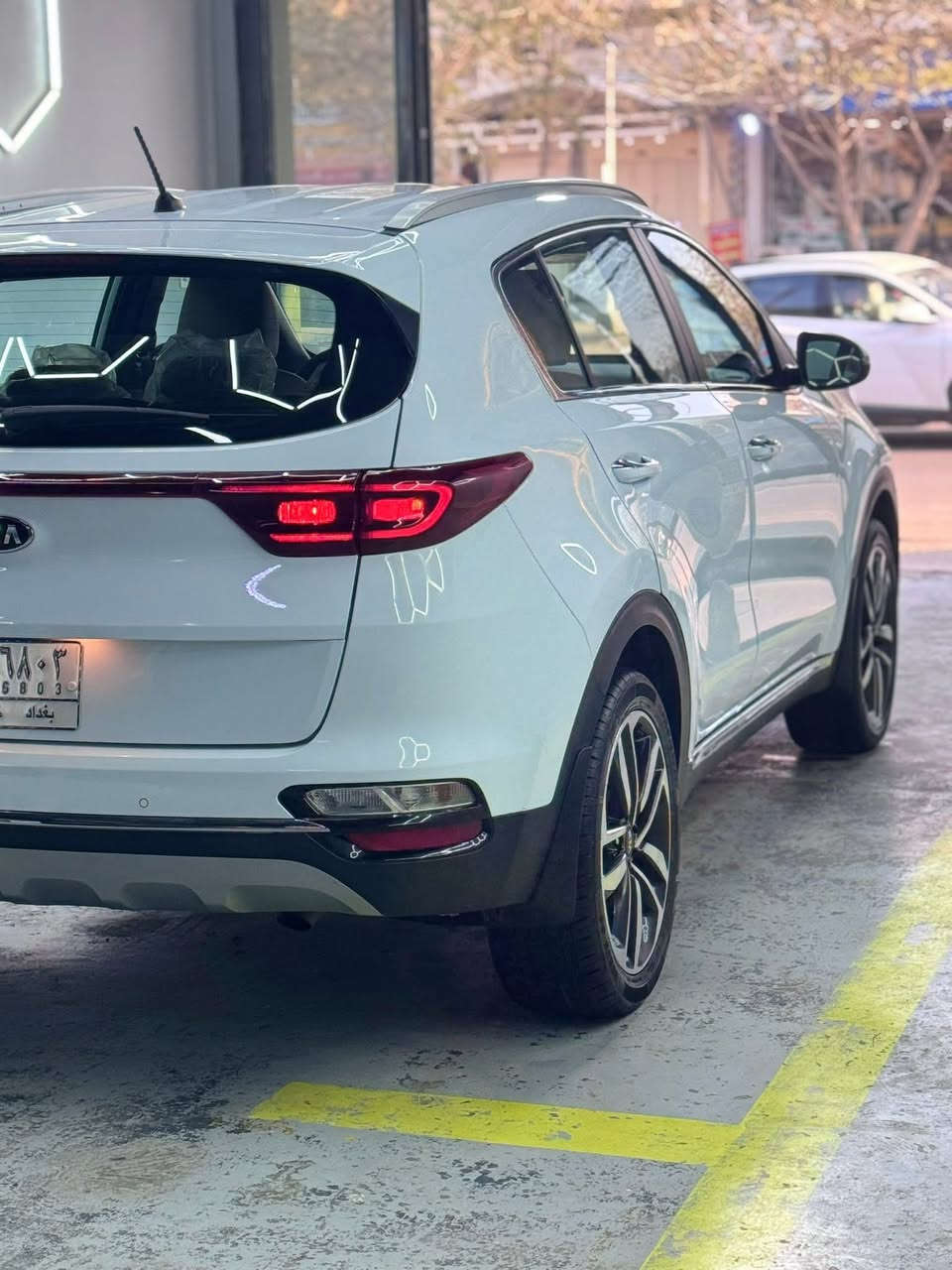 سبورتج موديل 2021
مواصفات
بصمه عدد 2 
كشنات جلد+كهرباء
مري شفط
تحكمات ستيرن 
كامره دواره 
شاشه
حساسات خلفيه اماميه
مكينه 2000
ماشيه 59 الف
السياره كفاله عامه 
سبير منازل 
تخم تاير جديد
سياره جديده 
ارقام وسنويه جديد لحد 2030
رقم بغداد باسمي 
السعر 220 ورقه
عنوان ديالى بعقوبه تقاطع القدس 
***********
