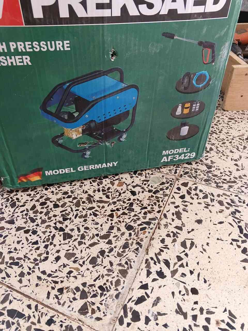 سلام عليكم غراض للبيع كلشي وسعرة ***********
