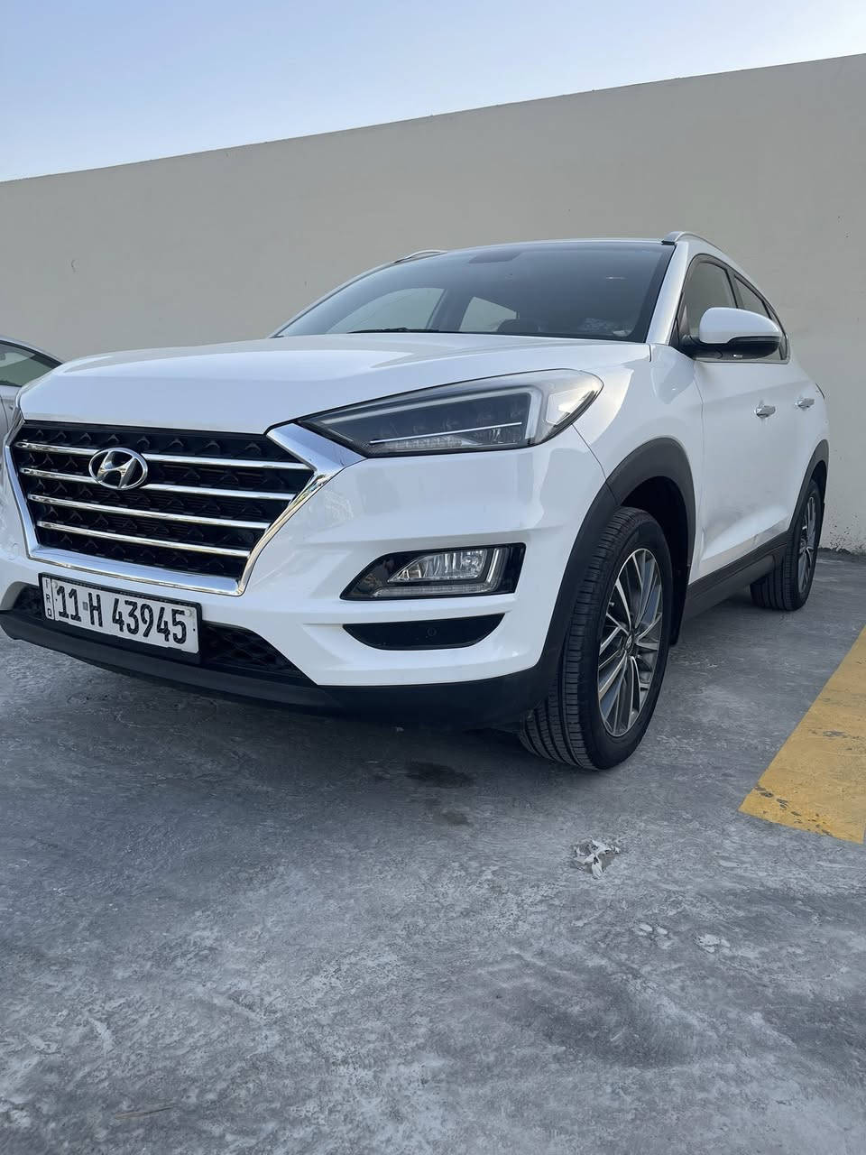 السلام عليكم
توسان 2020 خليجي شركه كاصد
مواصفات سياره: 
بصمه 
جلد
دبل كشن كهرباء
داخل صاج
لايت خمس عدسات
بجم لد
ماشيه 93 الف كيلو متر
بيها فقط رصعتين موضح بالصورة
السعر 205 ورقه 
استفسار ***********

العنوان📍 بغداد
