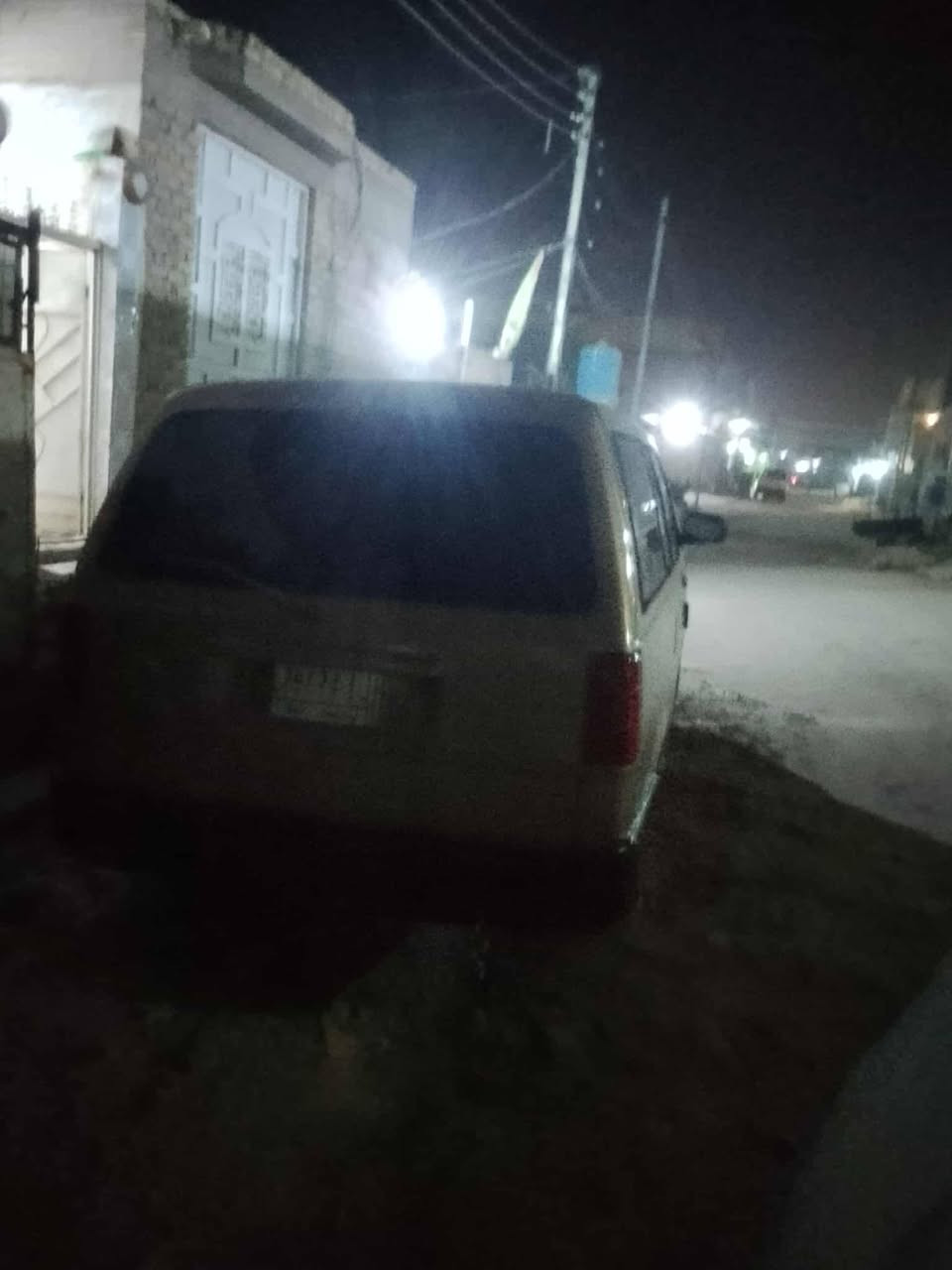 عندي فورد موديل ٩٦ سبعه راكب للبيع او مراوس حسب الطلب هذا رقمي *********** اخوكم لؤي
