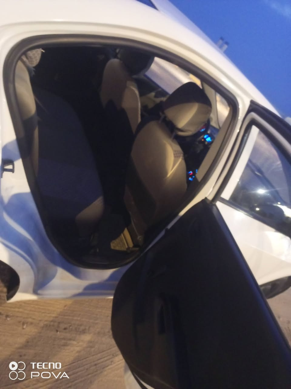 سلام عليكم سونك موديل 12 كفاله فقط باب بي صبغ لا غير
كير اتو ماتيك 
محرك جديد 
تخم تأير جديد
سنويه ل 28 بسمي 
سياره جاهزه 
دواخل جديد
سياره لاتبديل ولا صبغ ماعده باب 
عنوان النجف الاشرف 
سعر 67 بيه مجال


**إذا كنت صاحب هذا الإعلان وتريد حذفه لأي سبب، رجاءا أرسل رسالة إلى الدعم الفني**