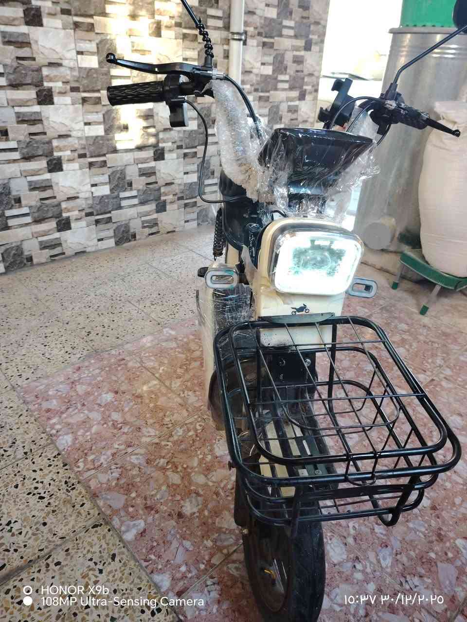 اسلام عليكم بايسكل شحن للبيع حجم 14 موديل 2025 بصمة وسويج وكارت سعر 265 وبي مجال  مكان كركوك شراي دك على هاذ الرقم ***********
