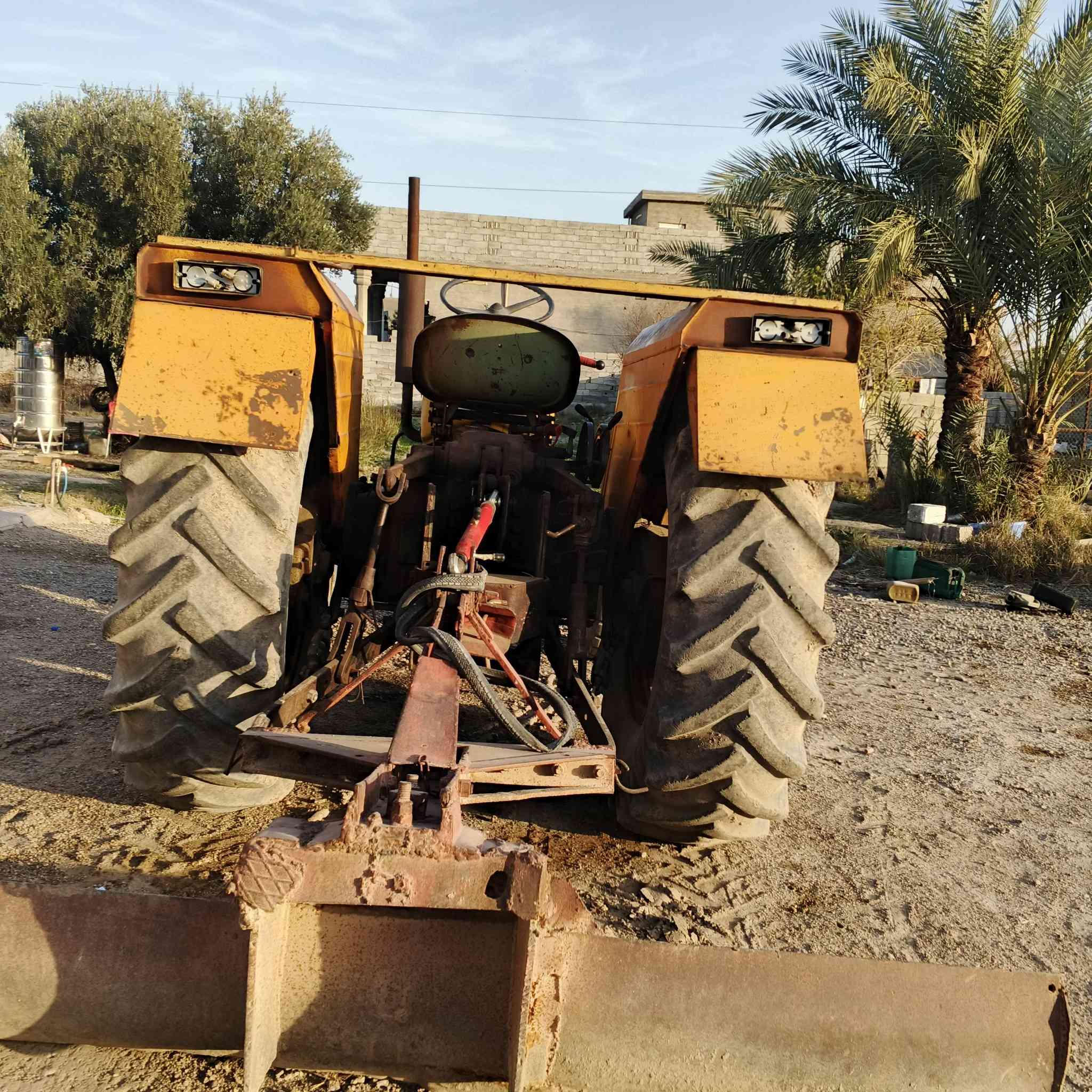 سلام عليكم مكينه 89 صفرة مكفولة كفالة عامة تخم تاير ورة وكدام محرك جديد لاتنقيص ولاتبخير من التبديلة للتبديلة مكان بغداد التاجي للاستفسار الاتصال على الرقم ***********//***********
