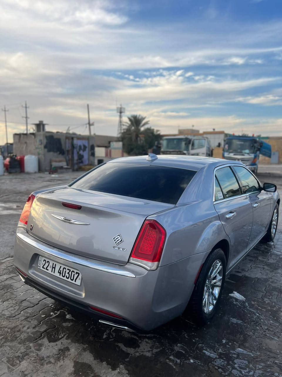 اوباما 17 للبيع السياره فول مال جناي مابيه كل نقص حلو احل من الصور تجي وشوفه  ورقمه شمالي  مكانه بصره السعر ٢١٥ وبيه مجال لشراي  الرقم بيه واتساب 
***********
